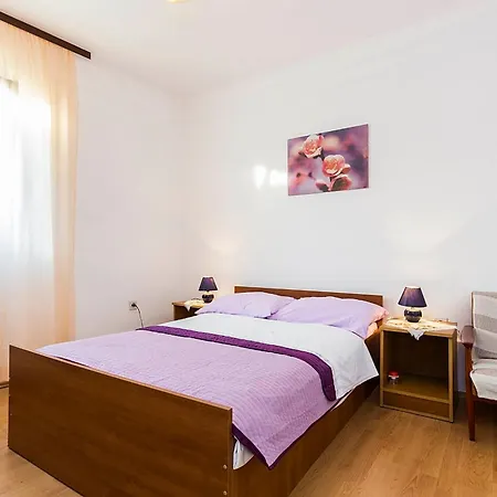 Draga Apartment Sukošan