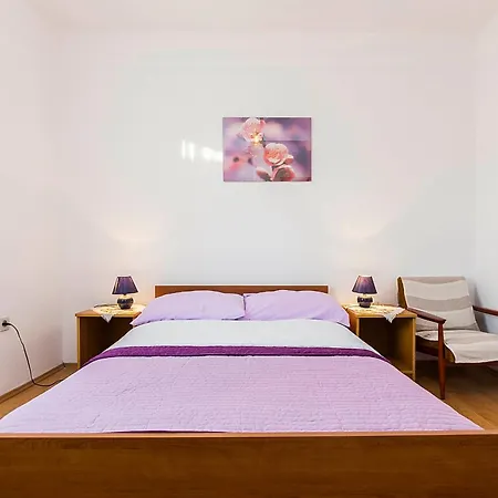 Apartment Draga *